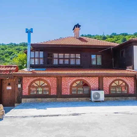 Casa vacanze зеленият двор *