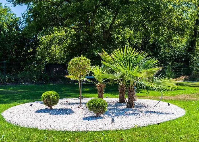 зеленият двор Ваканционна къща *